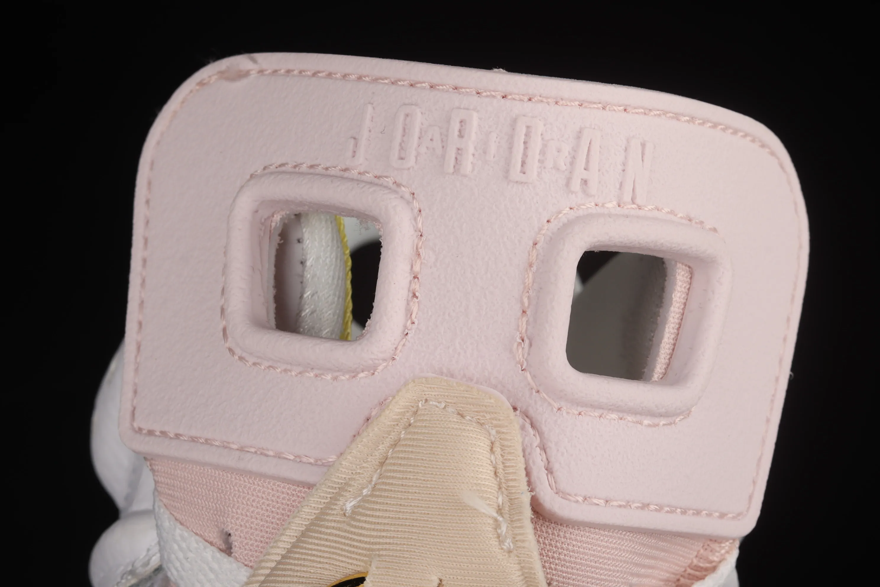 All categories Air Jordan Jordan series basketball shoes Air Jordan 6 G version Air Jordan 6 Retro "Gold Hoops" AJ6 Joe 6 tomorrow exclusive DH9696-100